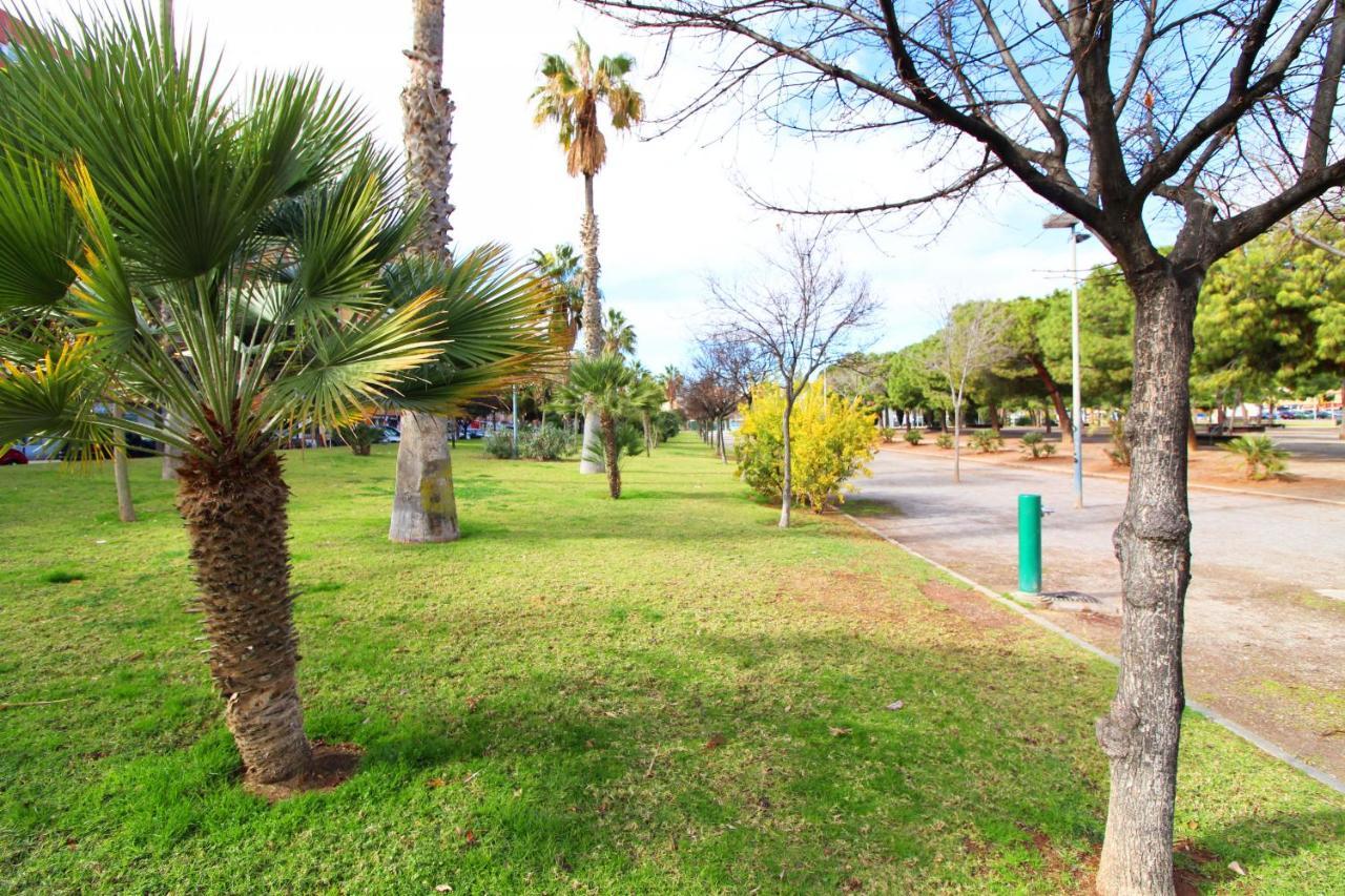 Global Properties, Los Claveles - Practico Apartamento Con Wifi En Puerto De Sagunto Ngoại thất bức ảnh
