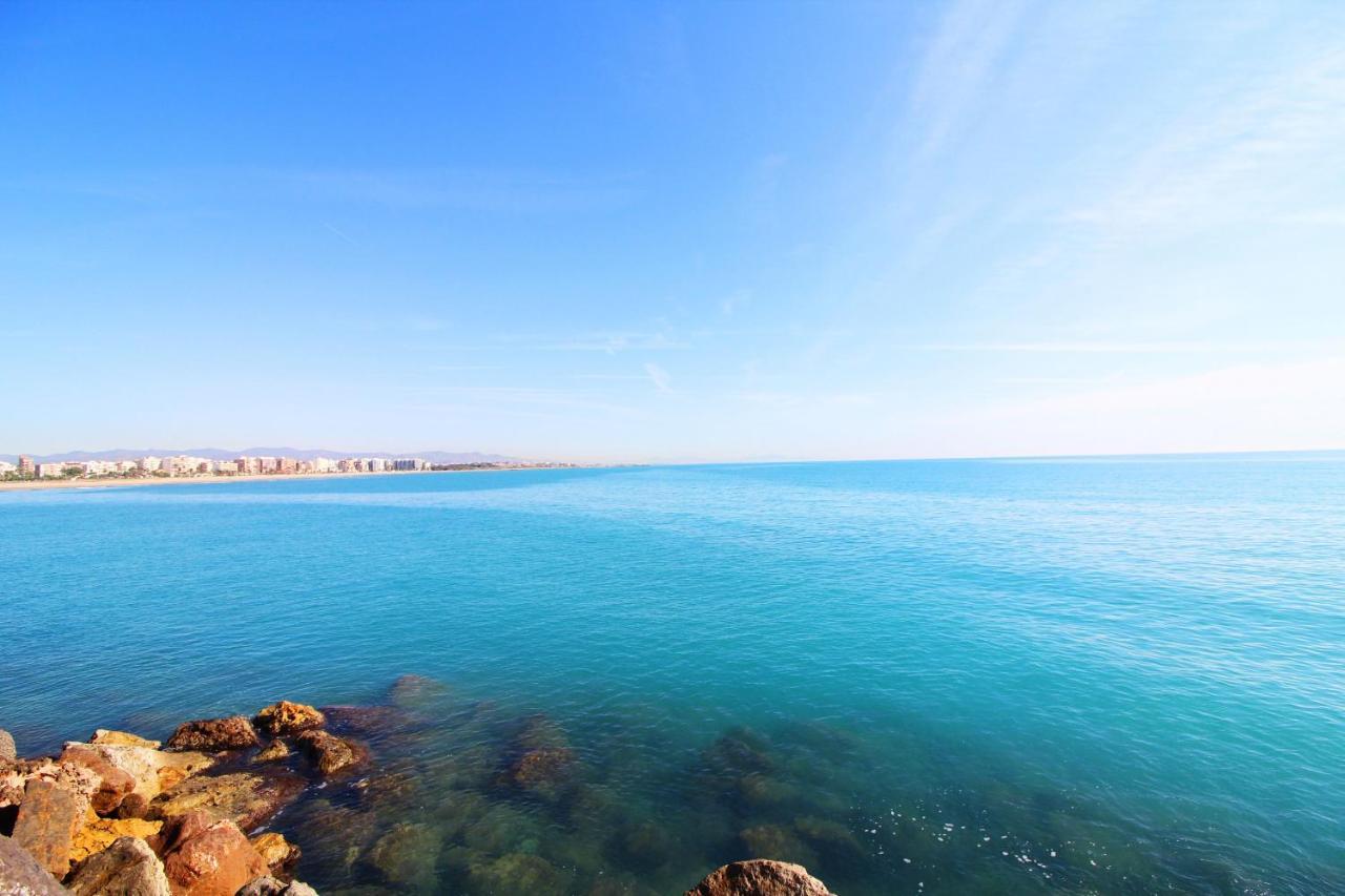 Global Properties, Los Claveles - Practico Apartamento Con Wifi En Puerto De Sagunto Ngoại thất bức ảnh