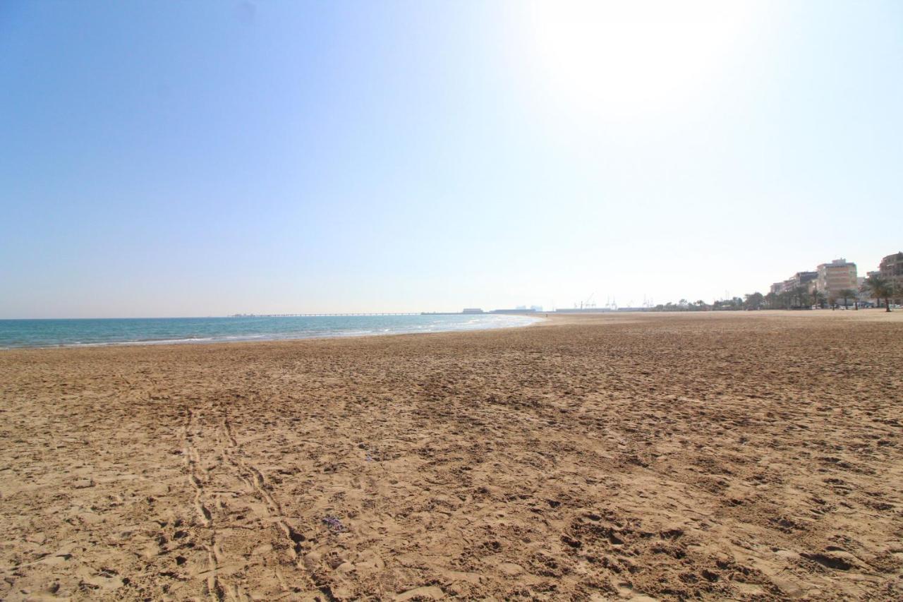 Global Properties, Los Claveles - Practico Apartamento Con Wifi En Puerto De Sagunto Ngoại thất bức ảnh