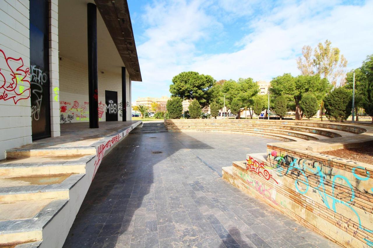 Global Properties, Los Claveles - Practico Apartamento Con Wifi En Puerto De Sagunto Ngoại thất bức ảnh